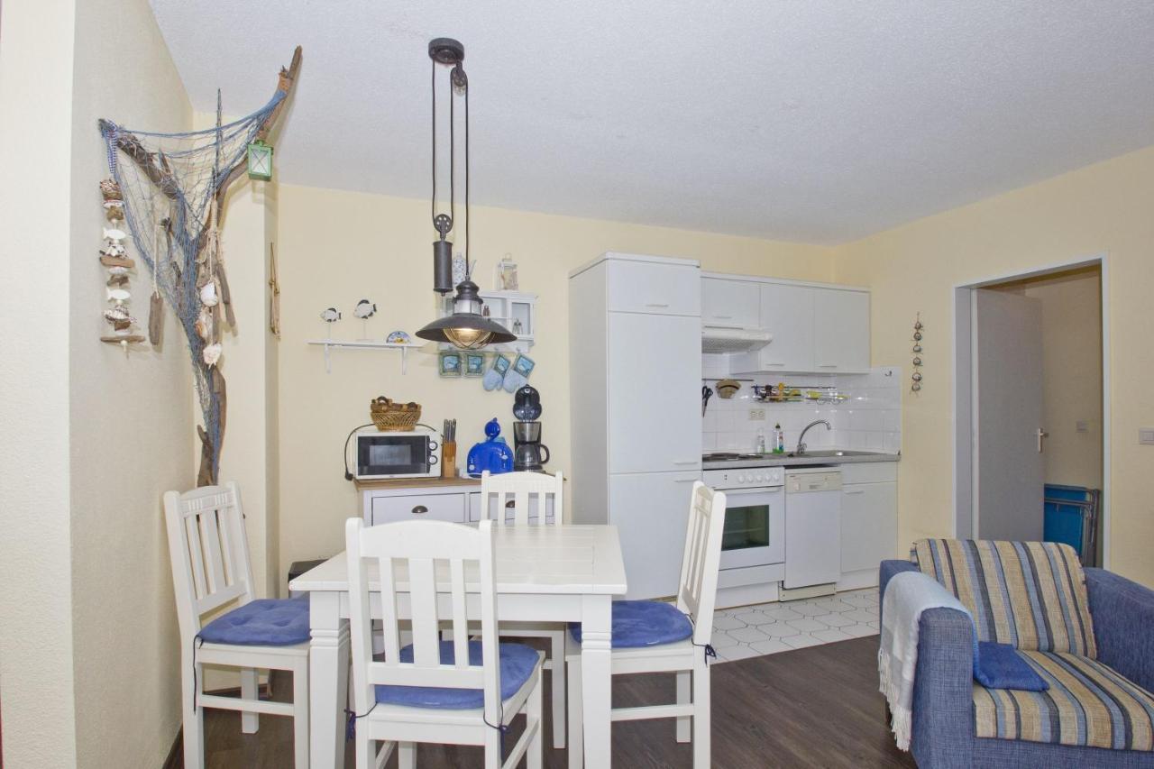 Strandnahe 2-Raum-Ferienwohnung Mit Balkon - Strandhaus Moenchgut Fewo 10 Lobbe Exterior foto